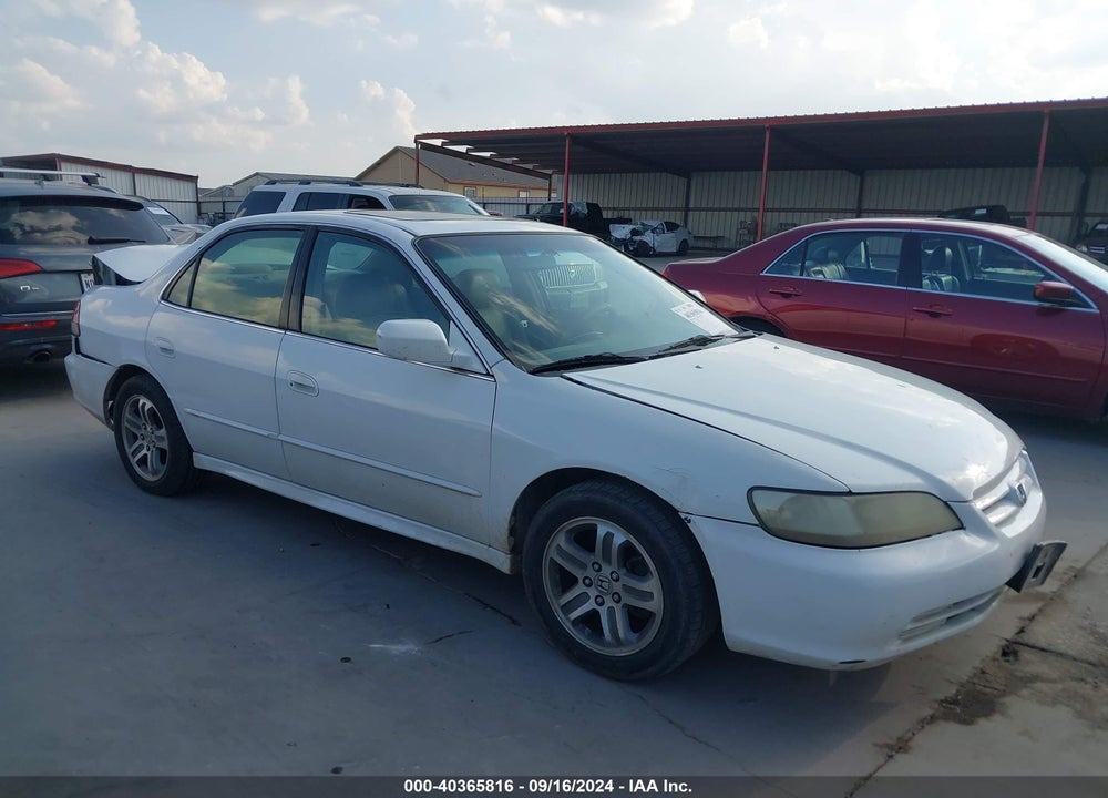 2001 HONDA ACCORD 3.0 EX VIN: 1HGCG16571A054054