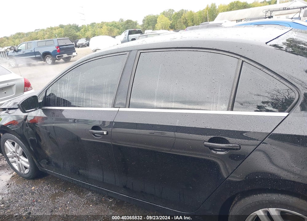 2017 VOLKSWAGEN JETTA 1.4T S VIN: 3VW2B7AJ5HM355884