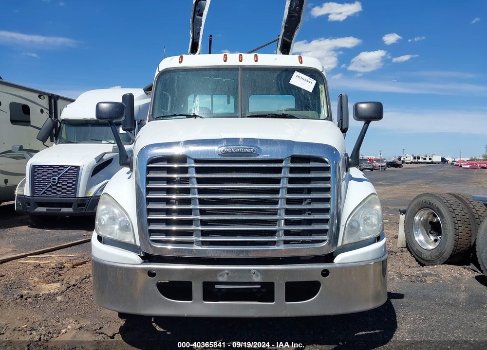 2017 FREIGHTLINER CASCADIA 125 VIN: 3AKJGEDV9HDHP7651