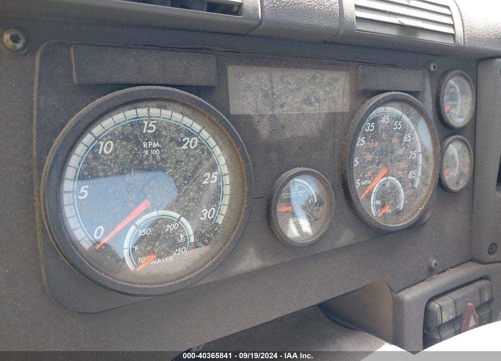 2017 FREIGHTLINER CASCADIA 125 VIN: 3AKJGEDV9HDHP7651