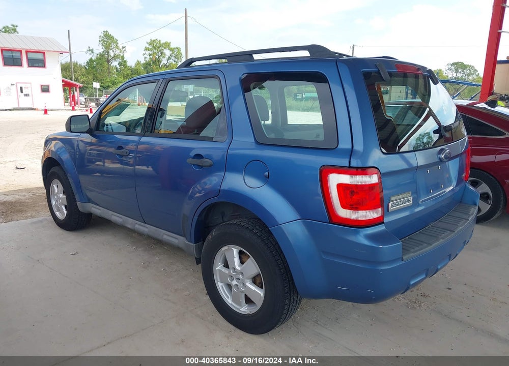 2009 FORD ESCAPE XLS VIN: 1FMCU927X9KB63705
