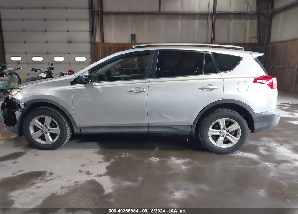 2013 TOYOTA RAV4 XLE VIN: JTMRFREVXD5001311