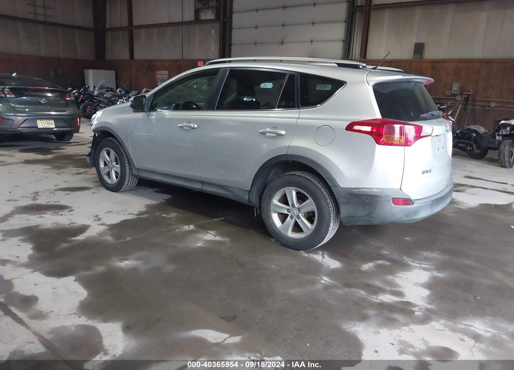 2013 TOYOTA RAV4 XLE VIN: JTMRFREVXD5001311