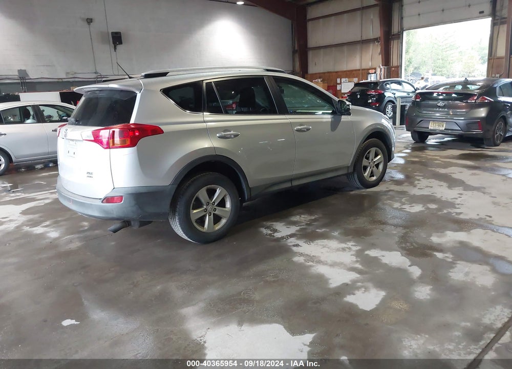 2013 TOYOTA RAV4 XLE VIN: JTMRFREVXD5001311