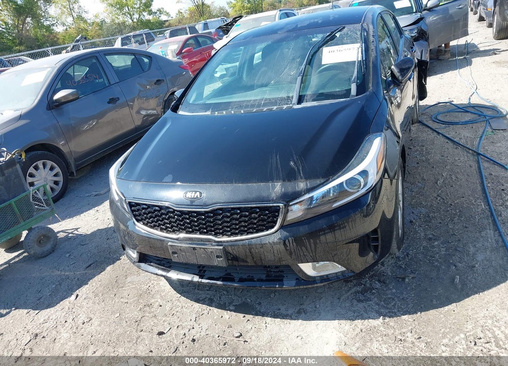 2017 KIA FORTE LX VIN: KNAFK5A89H5674536