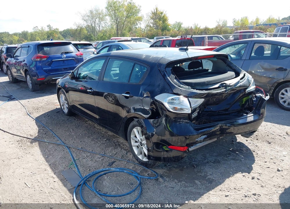 2017 KIA FORTE LX VIN: KNAFK5A89H5674536