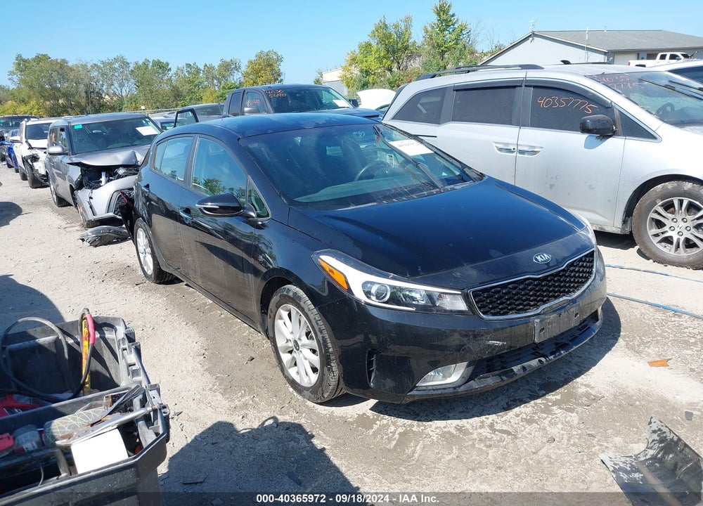 2017 KIA FORTE LX VIN: KNAFK5A89H5674536