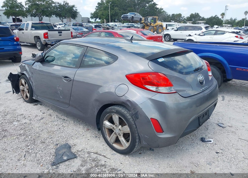 2015 HYUNDAI VELOSTER VIN: KMHTC6AD0FU237075