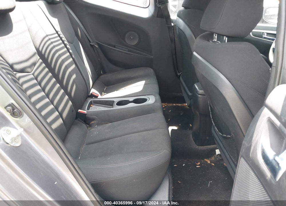 2015 HYUNDAI VELOSTER VIN: KMHTC6AD0FU237075