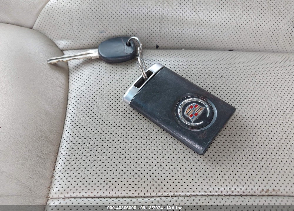 2009 CADILLAC DTS 1SC VIN: 1G6KD57Y79U144756