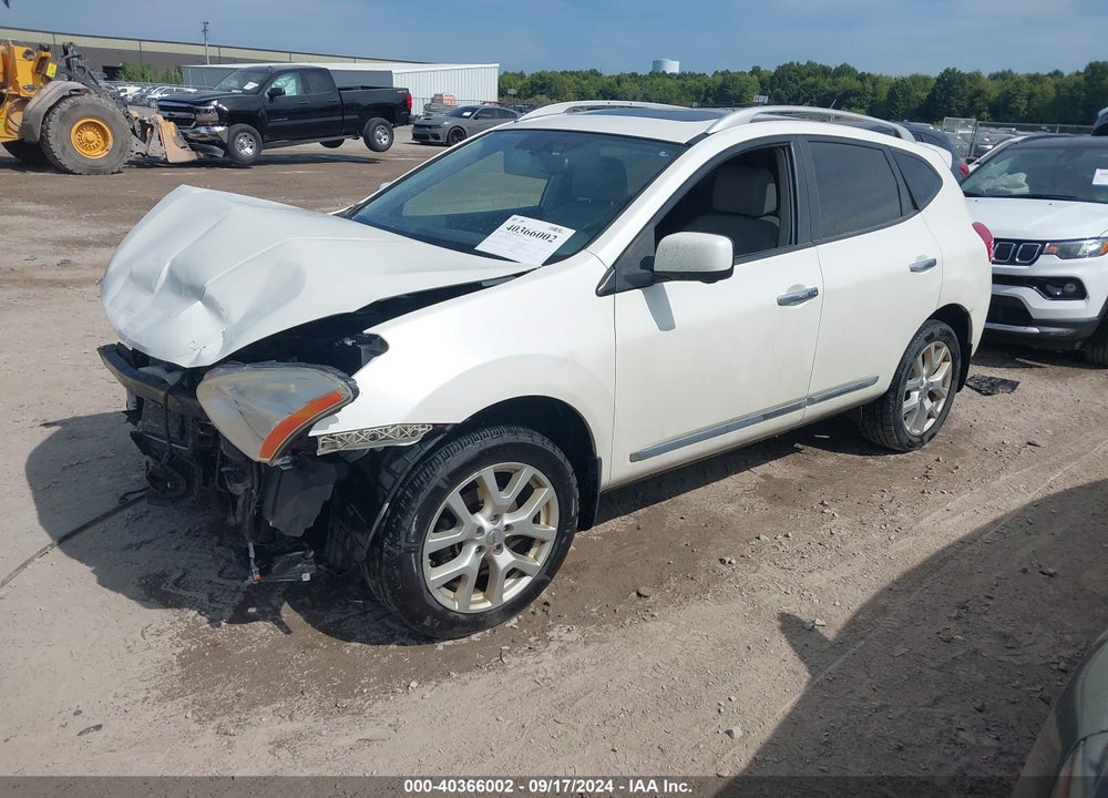 2013 NISSAN ROGUE SV W/SL PKG VIN: JN8AS5MV3DW115491