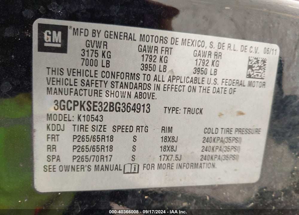 2011 CHEVROLET SILVERADO 1500 LT VIN: 3GCPKSE32BG364913
