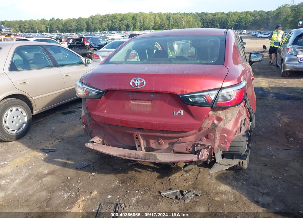 2018 TOYOTA YARIS IA VIN: 3MYDLBYV2JY318411