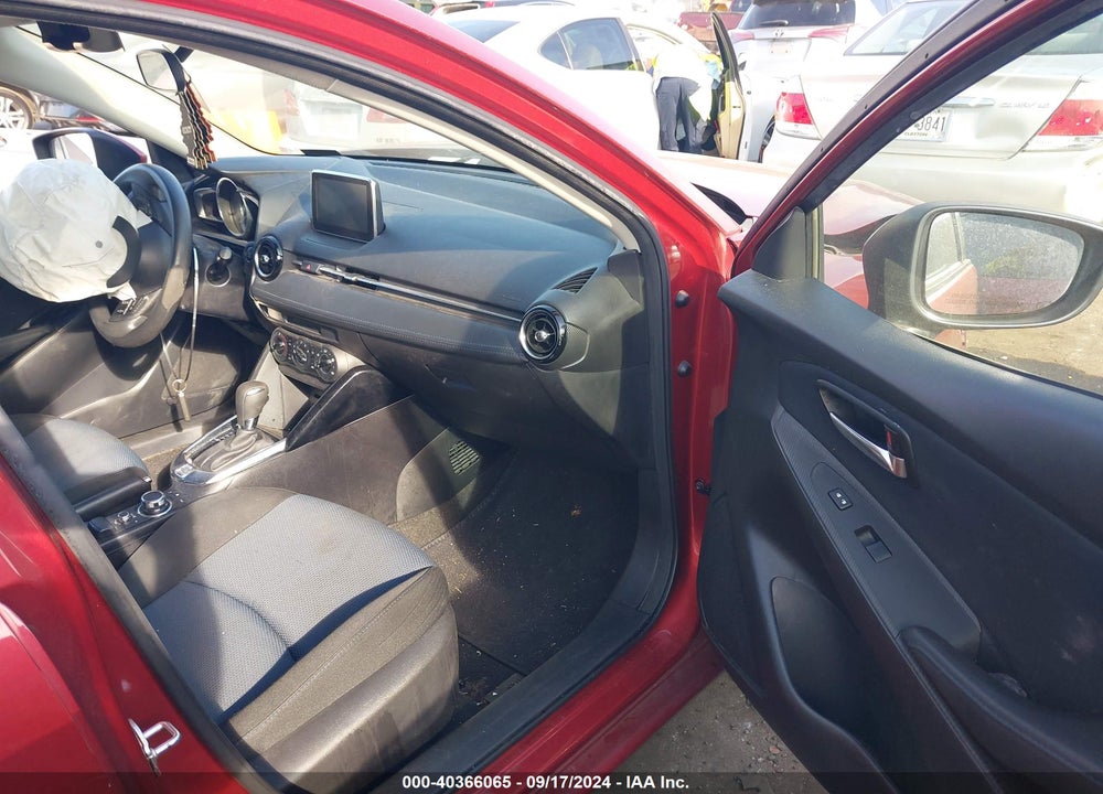 2018 TOYOTA YARIS IA VIN: 3MYDLBYV2JY318411