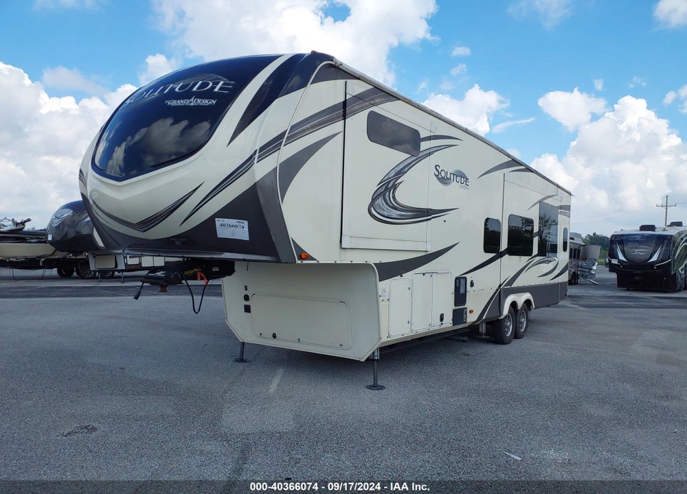 2019 GRAND DESI ST344GK VIN: 573FS3822K9900790