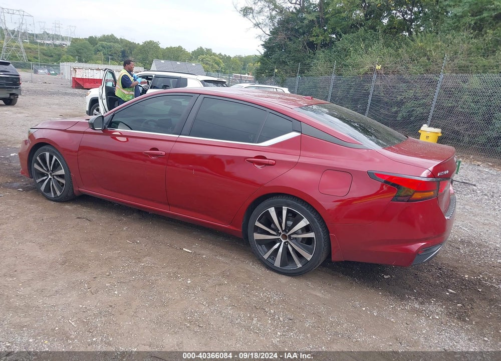2021 NISSAN ALTIMA SR FWD VIN: 1N4BL4CV6MN300722