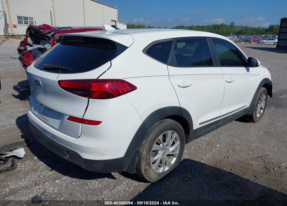 2020 HYUNDAI TUCSON SE VIN: KM8J23A43LU078802