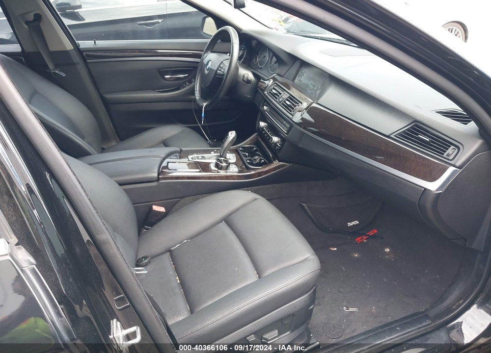 2012 BMW 528I VIN: WBAXG5C57CDX06164