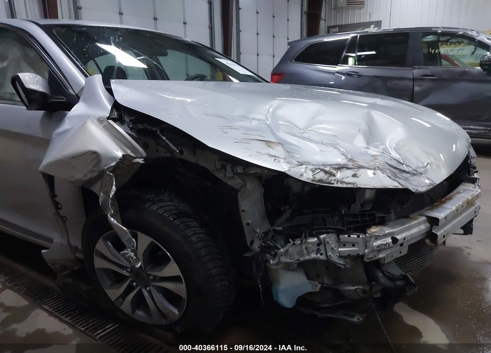 2013 HONDA ACCORD LX VIN: 1HGCR2F34DA007678