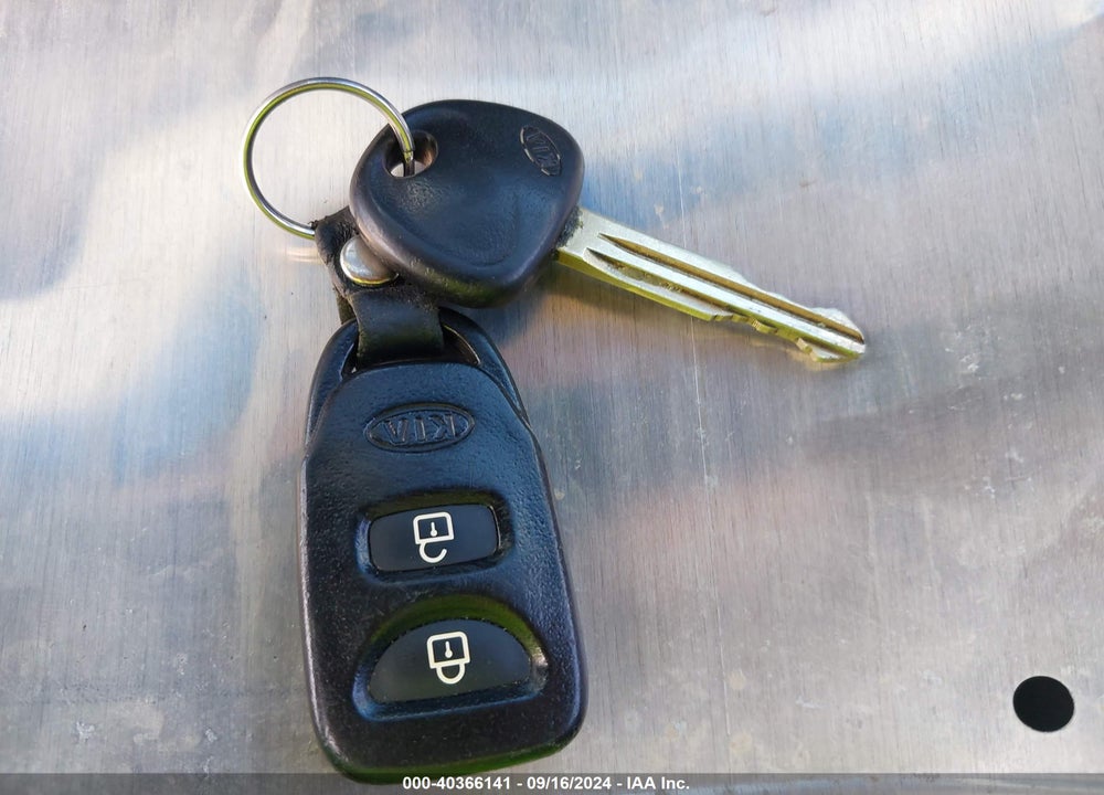 2010 KIA SOUL VIN: KNDJT2A2XA7074252