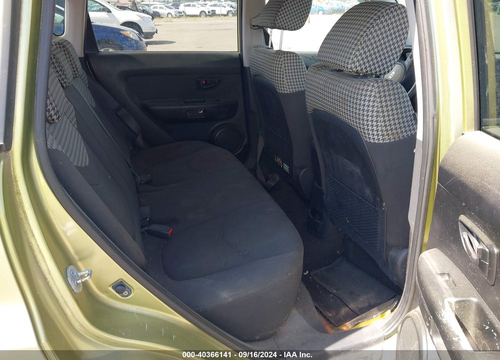 2010 KIA SOUL VIN: KNDJT2A2XA7074252