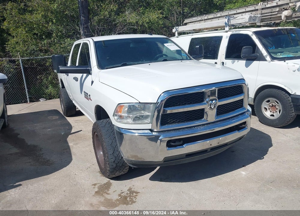 2016 RAM 2500 TRADESMAN VIN: 3C6UR5CL7GG132812