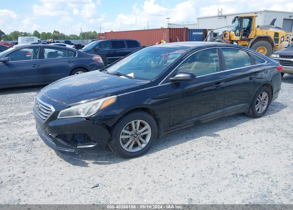 2015 HYUNDAI SONATA SE VIN: 5NPE24AF6FH158591