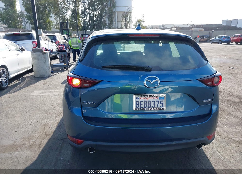 2018 MAZDA CX-5 SPORT VIN: JM3KFABM6J1380980