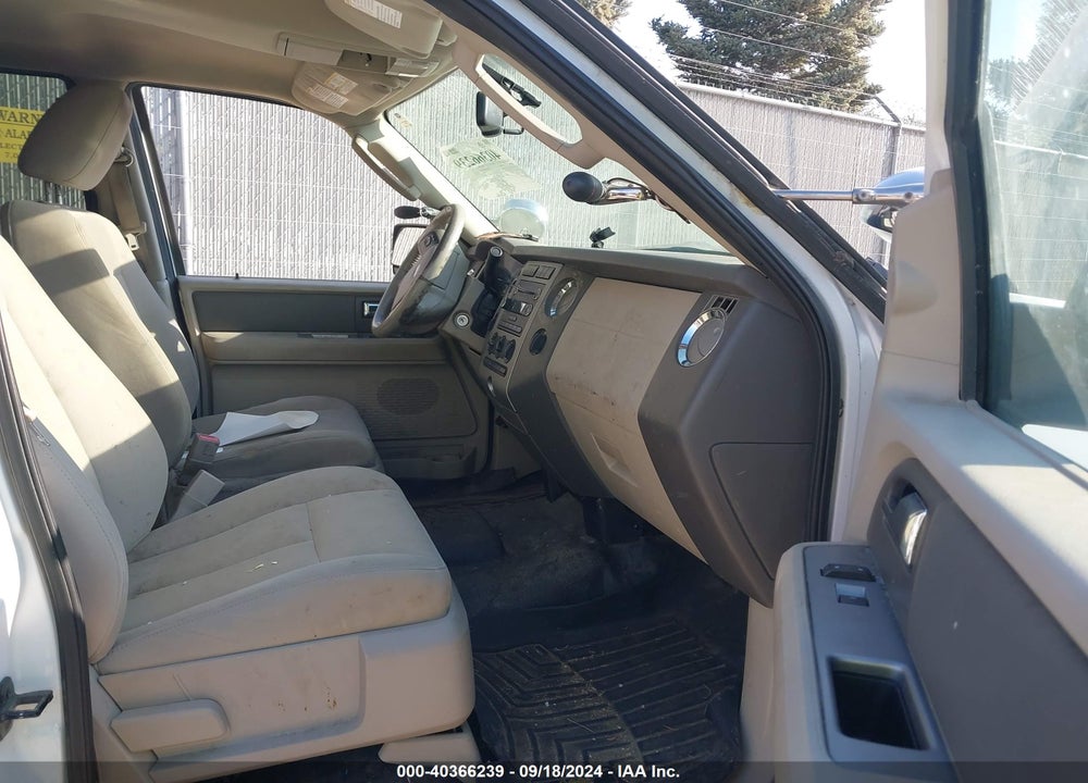 2010 FORD EXPEDITION XLT VIN: 1FMJU1G51AEB58279