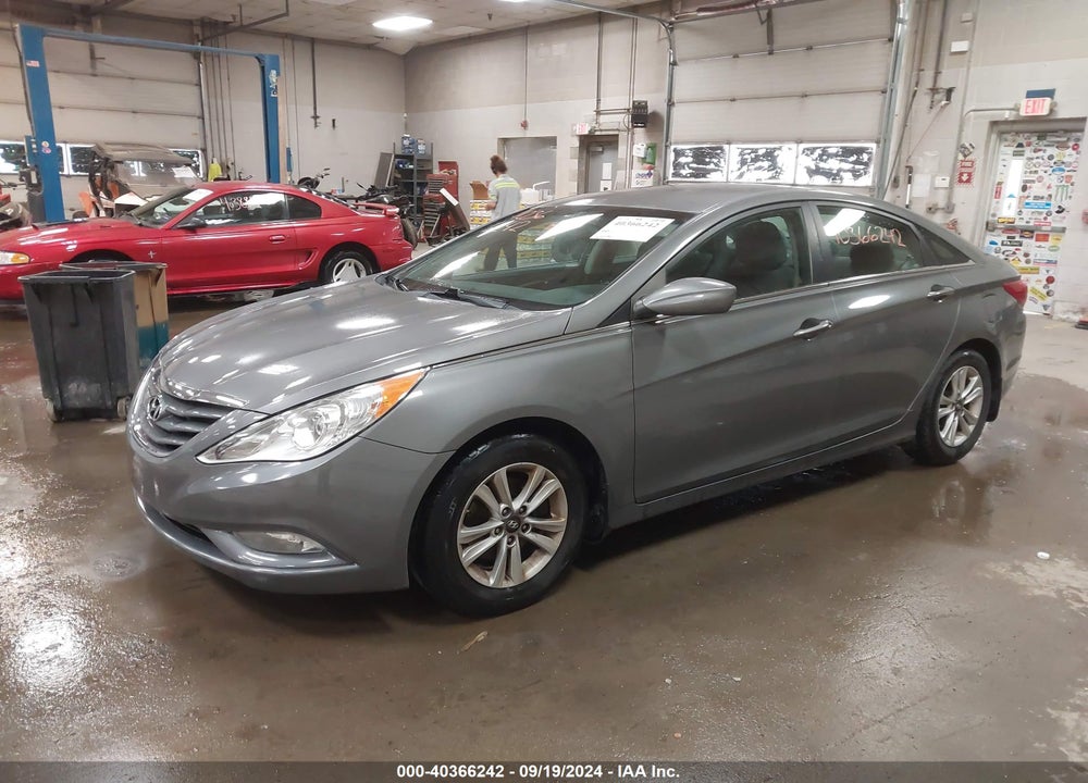 2013 HYUNDAI SONATA GLS VIN: 5NPEB4AC3DH614436