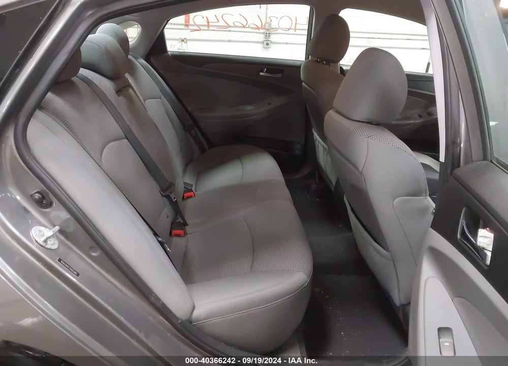 2013 HYUNDAI SONATA GLS VIN: 5NPEB4AC3DH614436