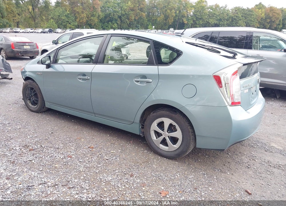 2013 TOYOTA PRIUS THREE VIN: JTDKN3DU2D1715628