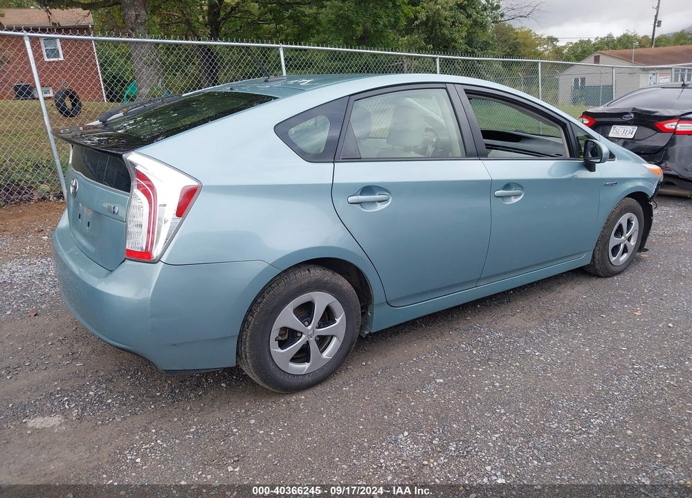 2013 TOYOTA PRIUS THREE VIN: JTDKN3DU2D1715628