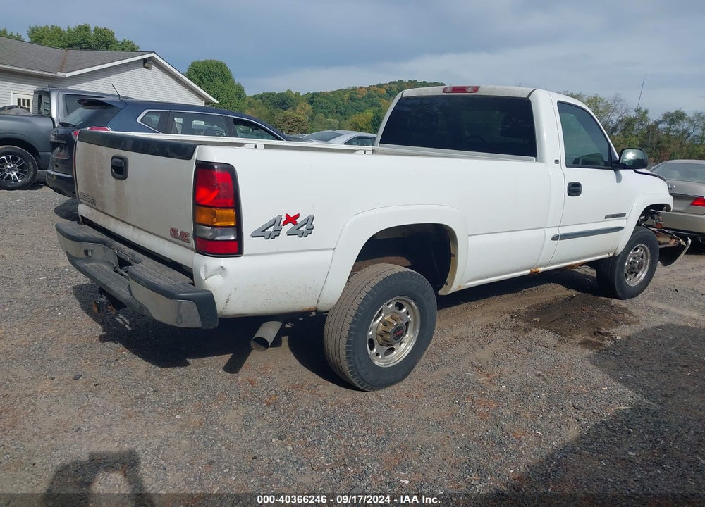 2004 GMC SIERRA 2500HD SLE VIN: 1GTHK24U64E154551