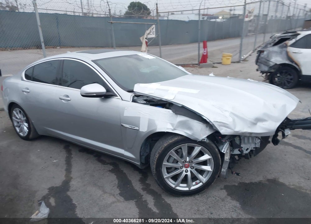 2013 JAGUAR XF I4 T VIN: SAJWA0ESXDPU02317