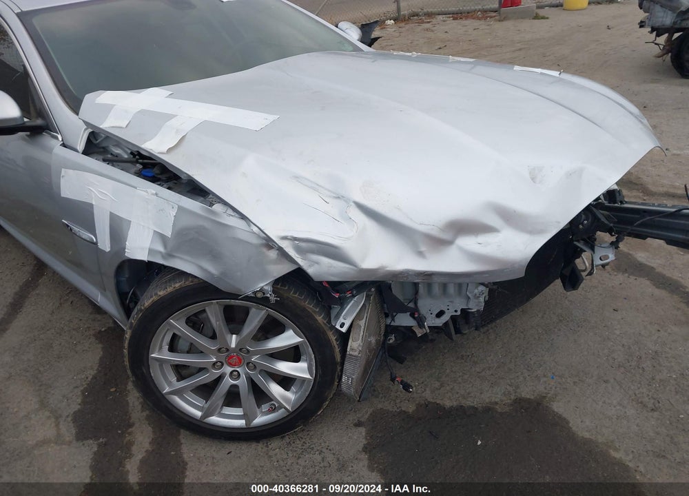 2013 JAGUAR XF I4 T VIN: SAJWA0ESXDPU02317