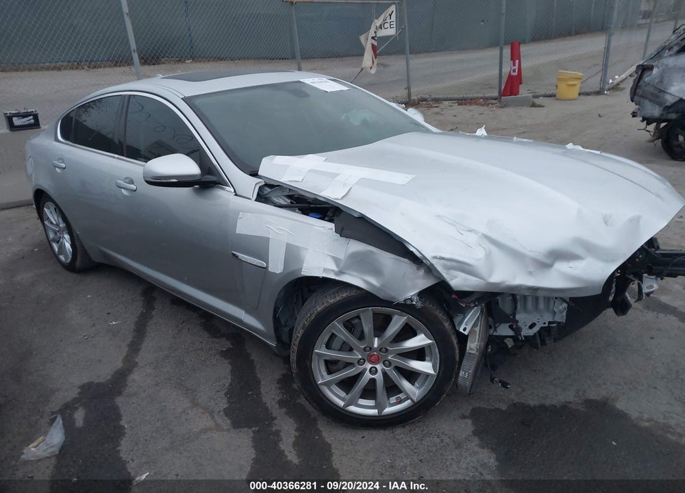 2013 JAGUAR XF I4 T VIN: SAJWA0ESXDPU02317