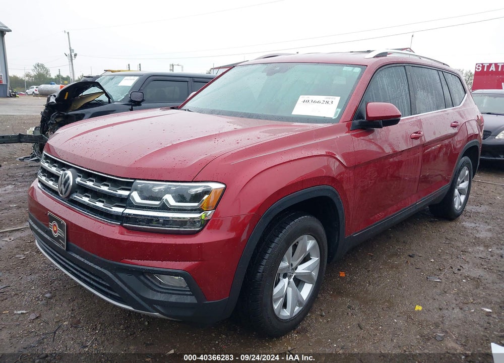 2018 VOLKSWAGEN ATLAS VIN: 1V2DR2CA8JC589868