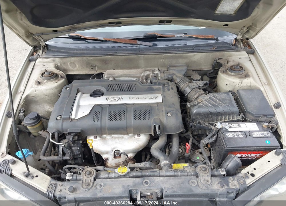 2005 HYUNDAI ELANTRA GLS/GT VIN: KMHDN46D25U169159