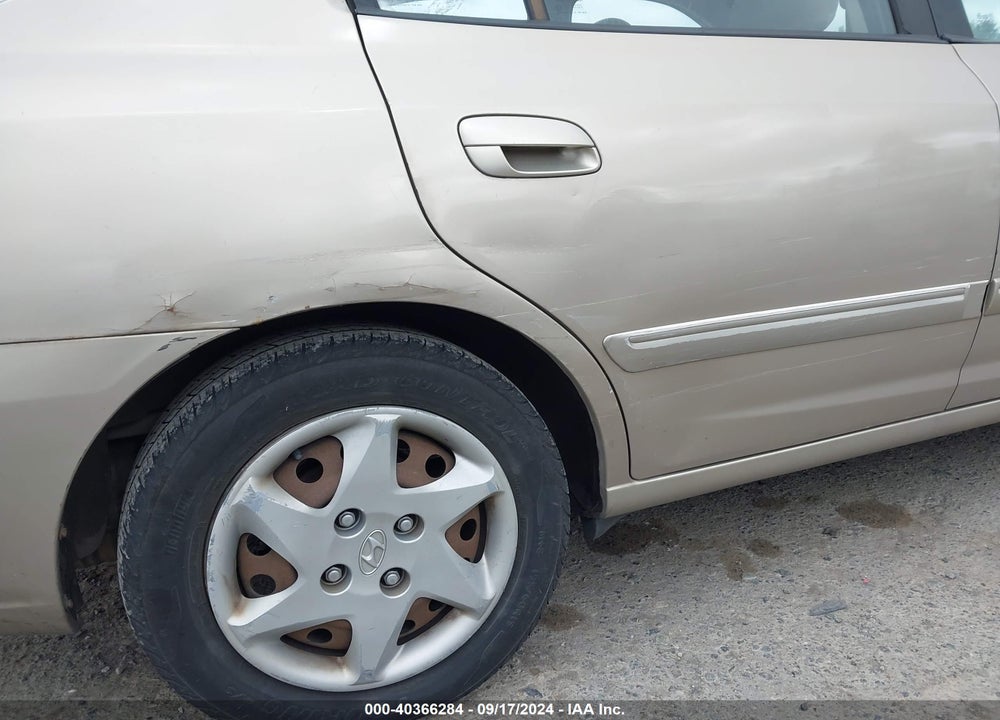 2005 HYUNDAI ELANTRA GLS/GT VIN: KMHDN46D25U169159