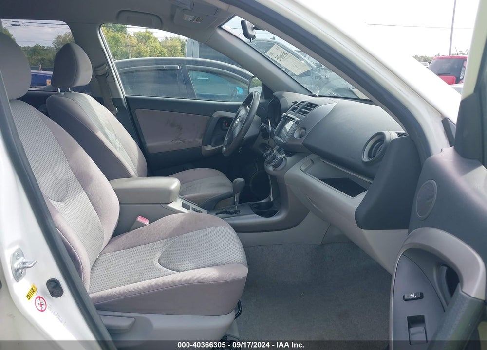 2007 TOYOTA RAV4 VIN: JTMBD33V476023648