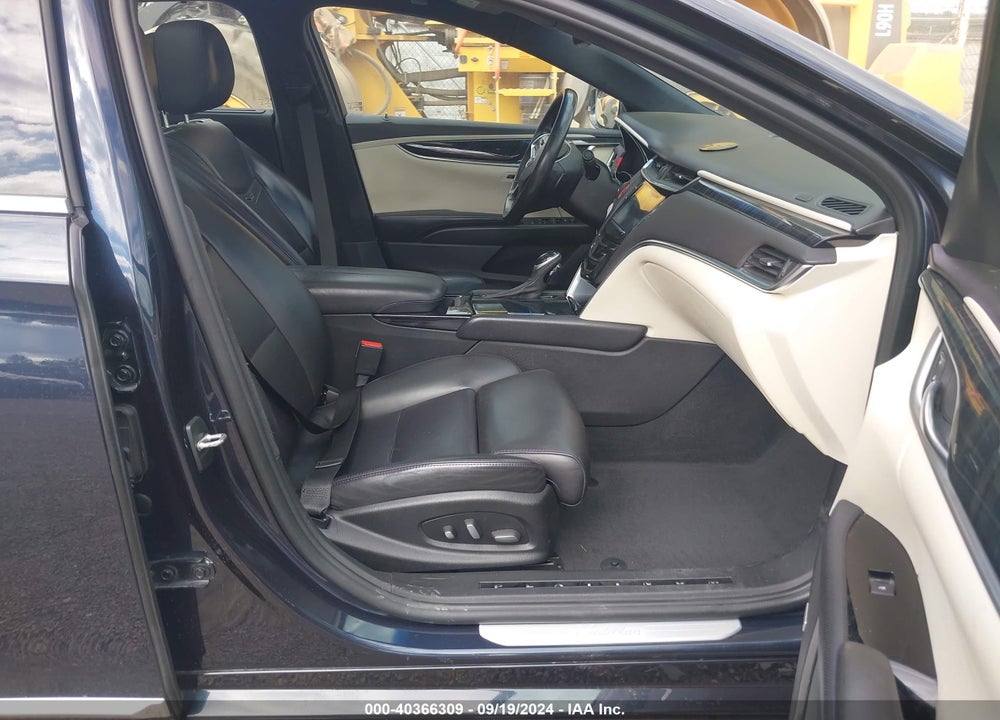 2013 CADILLAC XTS PLATINUM VIN: 2G61U5S37D9160291