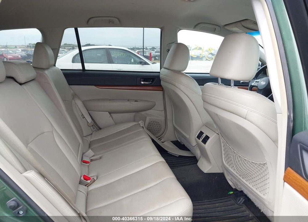 2014 SUBARU OUTBACK 2.5I LIMITED VIN: 4S4BRCKC9E3273799