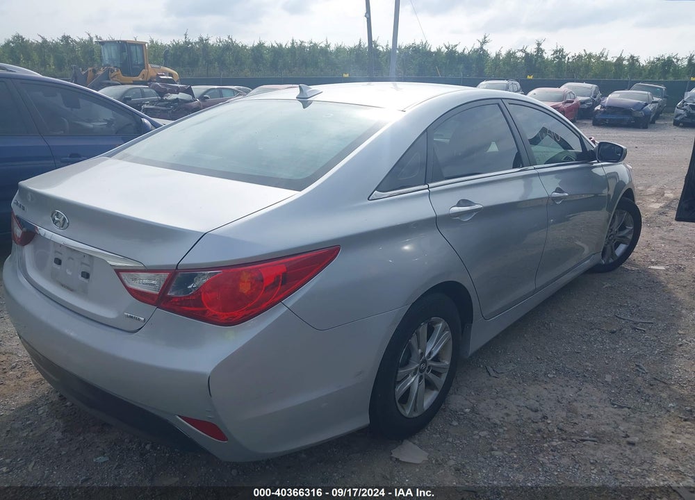2014 HYUNDAI SONATA GLS VIN: 5NPEB4AC4EH858436