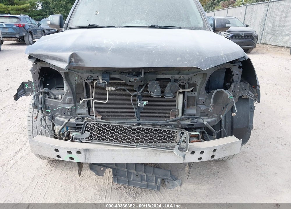 2011 TOYOTA 4RUNNER LIMITED V6 VIN: JTEBU5JR0B5041544