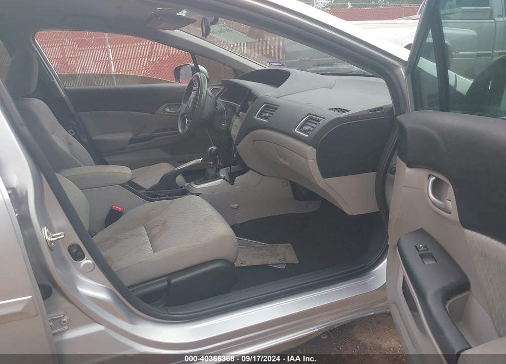 2014 HONDA CIVIC LX VIN: 19XFB2E53EE049633