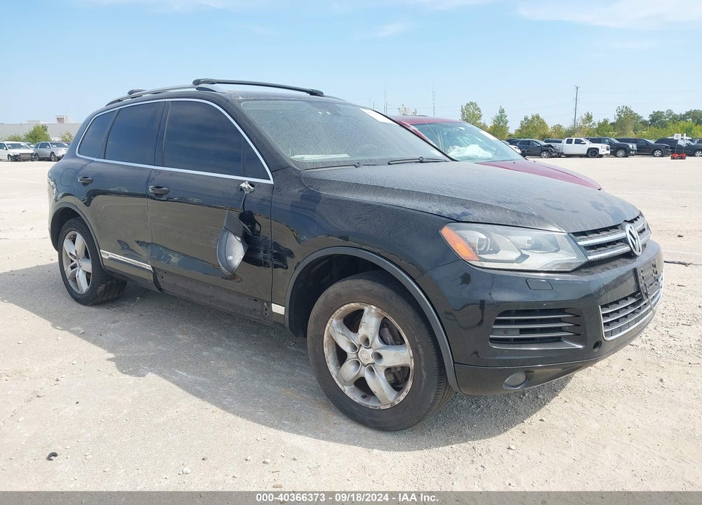 2011 VOLKSWAGEN TOUAREG HYBRID VIN: WVGFG9BP4BD002765