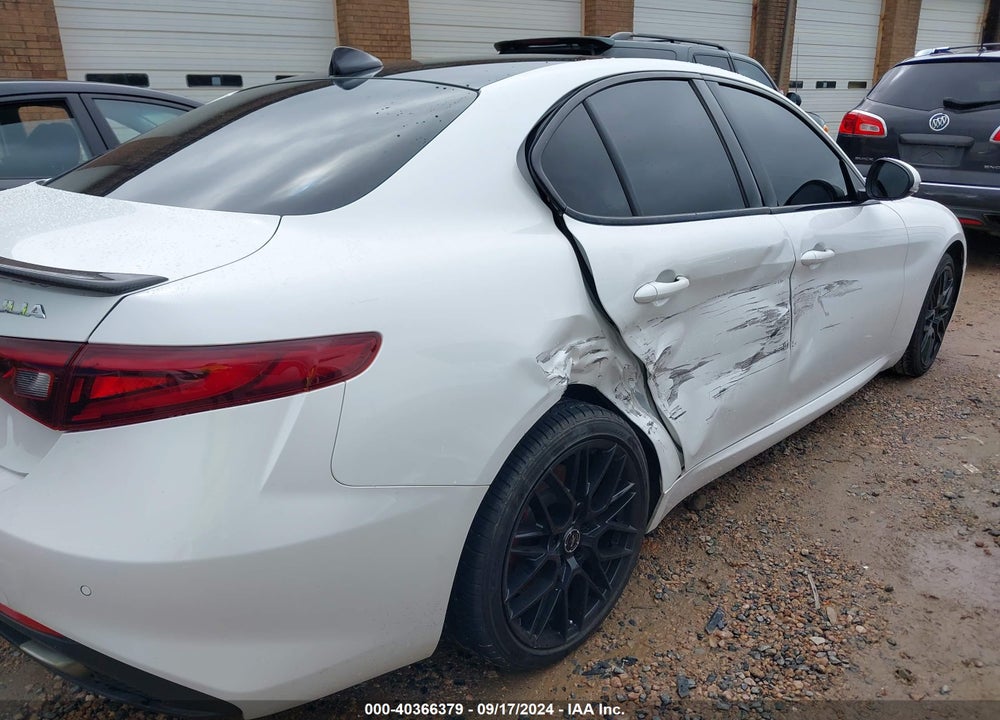2020 ALFA ROMEO GIULIA TI SPORT AWD VIN: ZARFANBN7L7629396