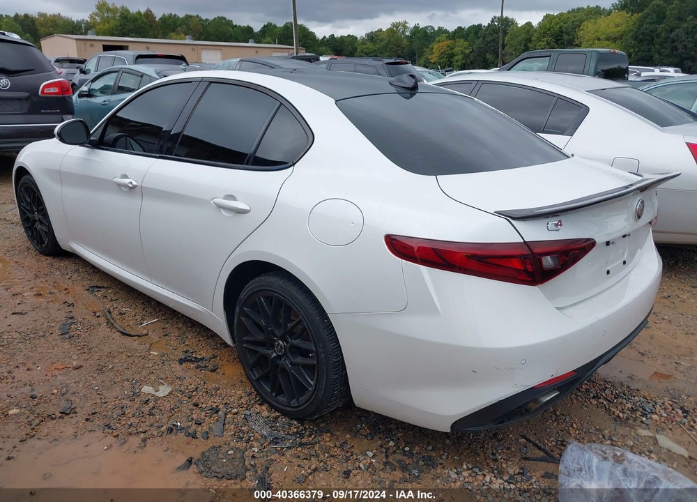 2020 ALFA ROMEO GIULIA TI SPORT AWD VIN: ZARFANBN7L7629396