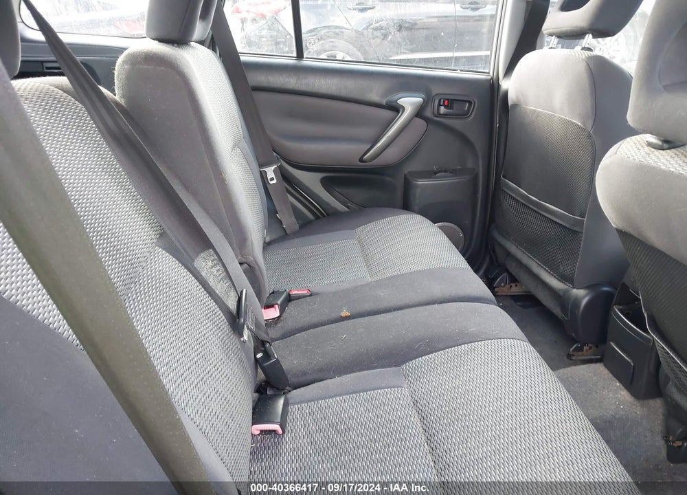 2005 TOYOTA RAV4 VIN: JTEGD20V650070180